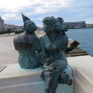 Even the statues look windswept